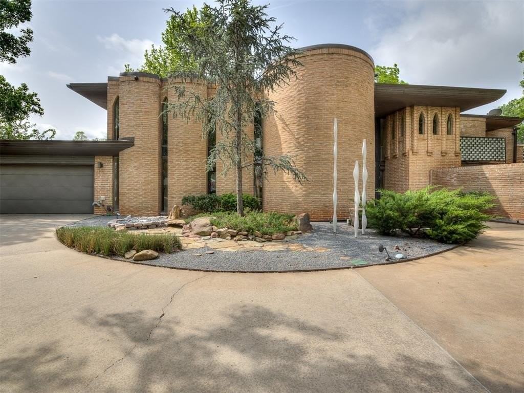 3404 Partridge Rd - Photo 3 of 50