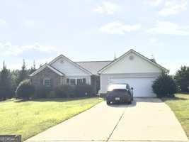 featured image of 211 Lucas Way