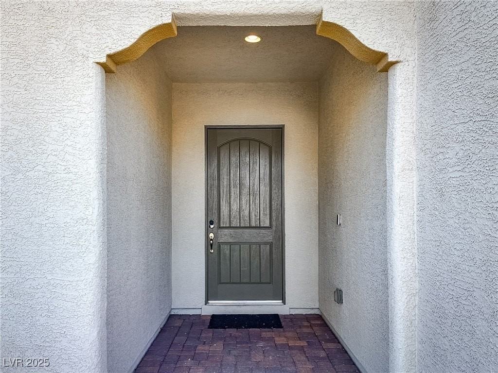 5817 Yellow Ridge Avenue - Photo 3 of 50