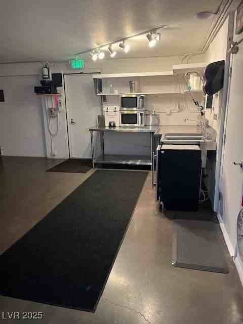 1602 Foothill Dr #0 - Photo 5 of 25