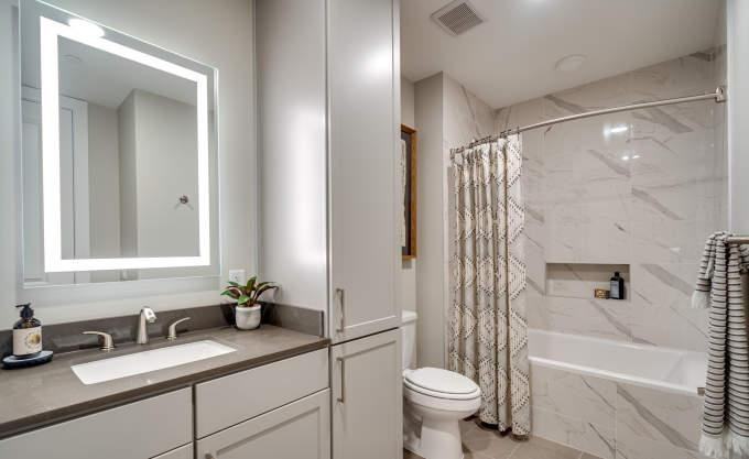 9757 Katy Fwy - Photo 4 of 10