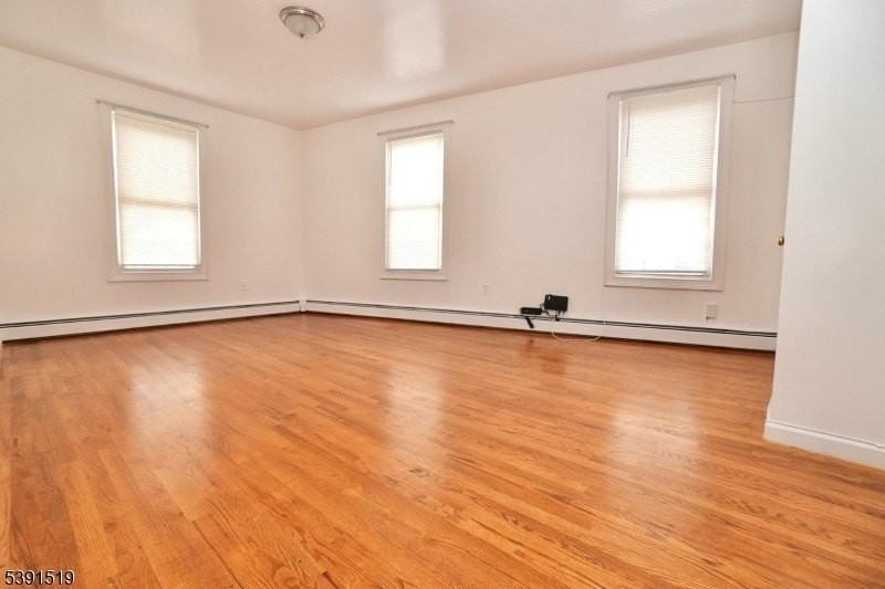 75 Mill St 2nd Fl #2 - Photo 6 of 12