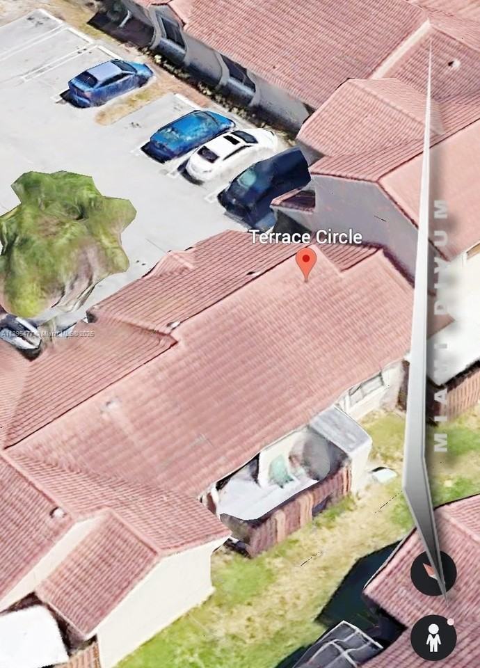 6024 Northwest 172nd Circle #6024 - Photo 6 of 35