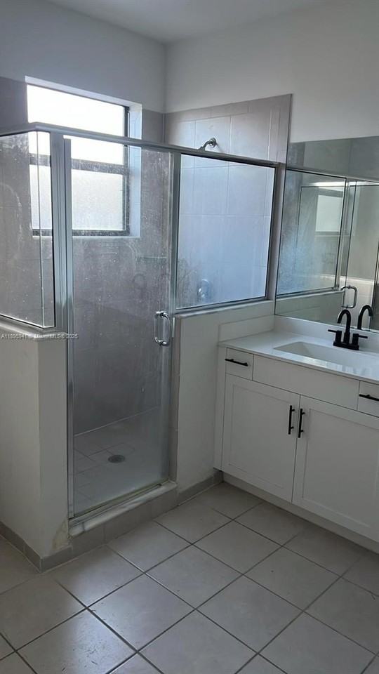 12738 Sw 230th Ter - Photo 2 of 16