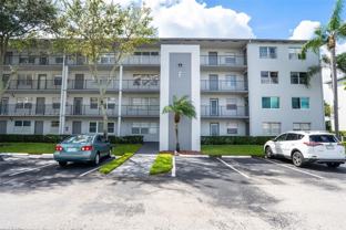 400 Sw 134th Way #107F - Photo 1 of 1