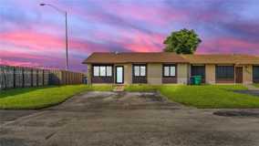 4208 Sw 136th Pl - Photo 1 of 1