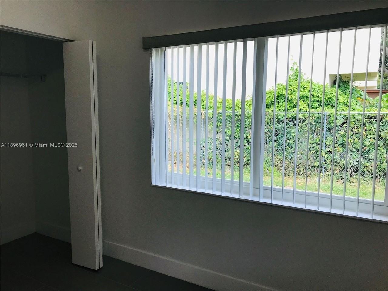 5454 Nw 5th Ave #5500 - Photo 4 of 16