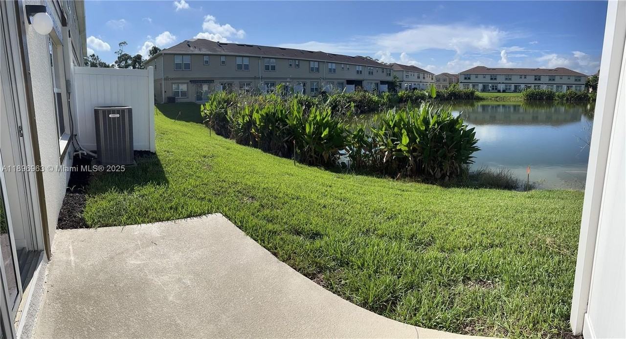 15031 Caspian Tern Ct #105 - Photo 5 of 24