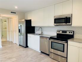 2412 Ne 26th St #4 - Photo 1 of 1