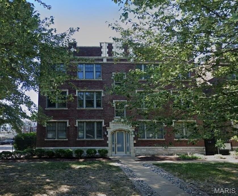 4220 Mcpherson Ave #101 - Photo 2 of 17