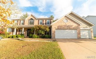 featured image of 570 Castle Ridge Dr