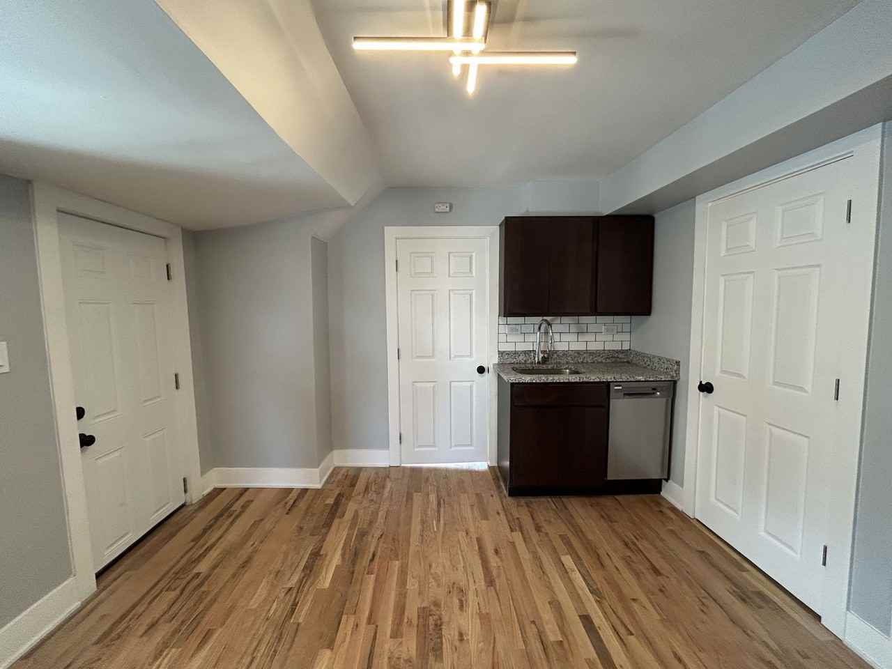 3614 W George St #CH3