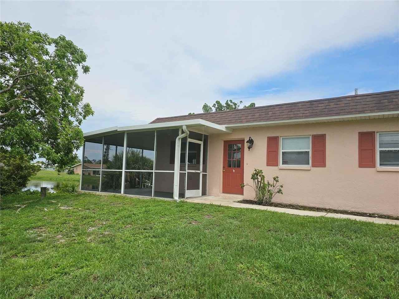 50 Boundary Blvd #B - Photo 2 of 3