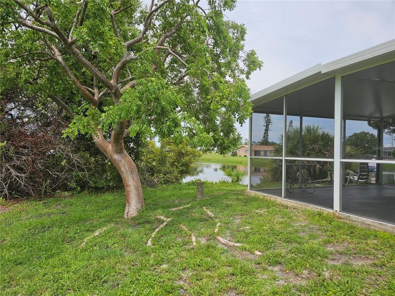 50 Boundary Blvd #B - Photo 3 of 3