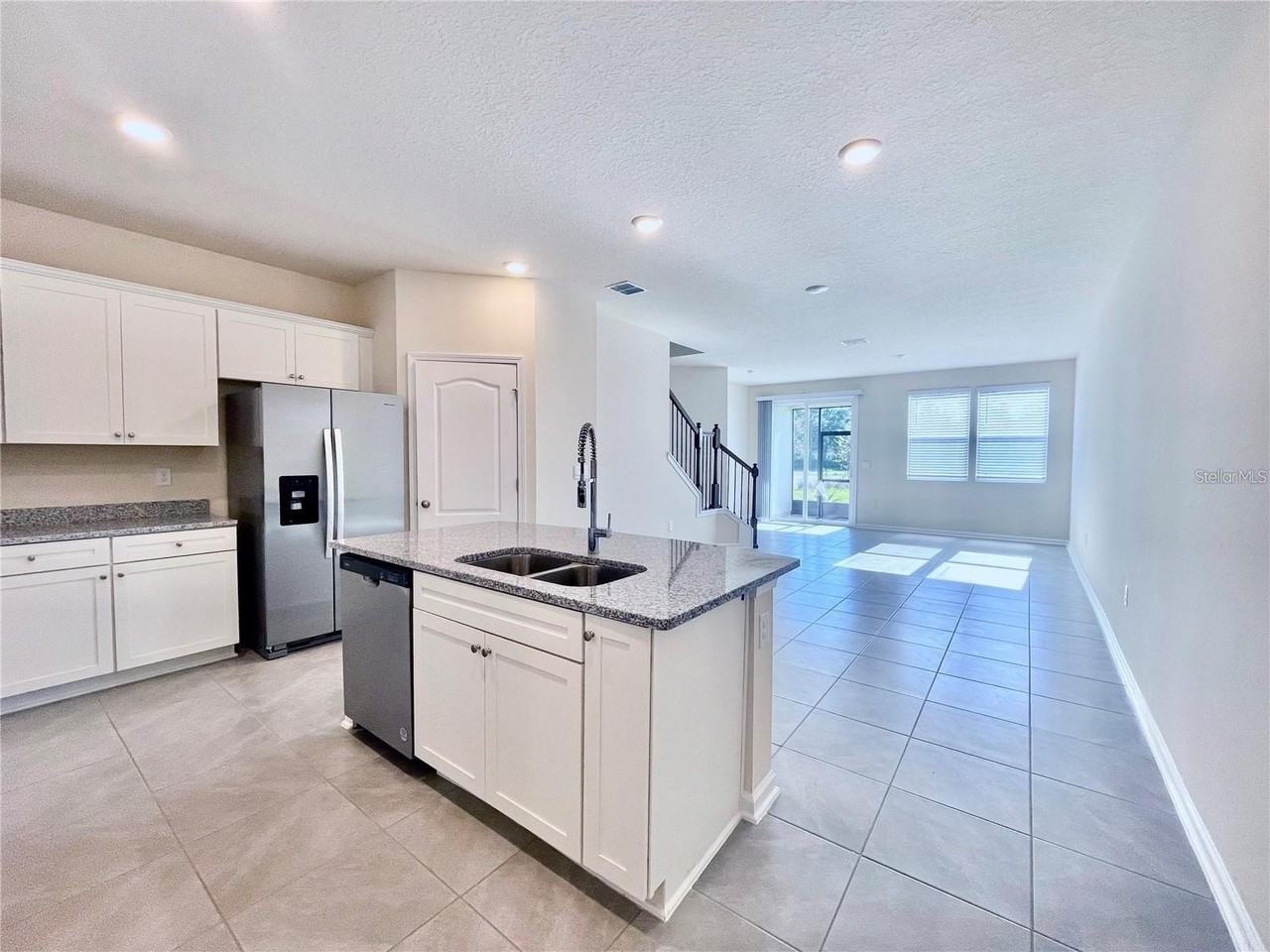 199 Redbud Rd - Photo 3 of 23