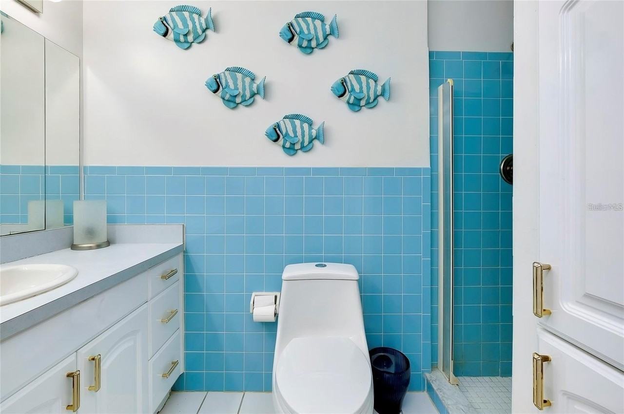 6560 Marius Rd - Photo 6 of 35