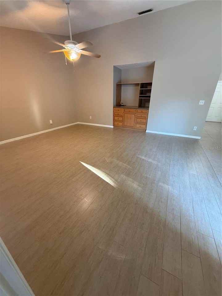 7920 S Marbella Ct - Photo 5 of 18