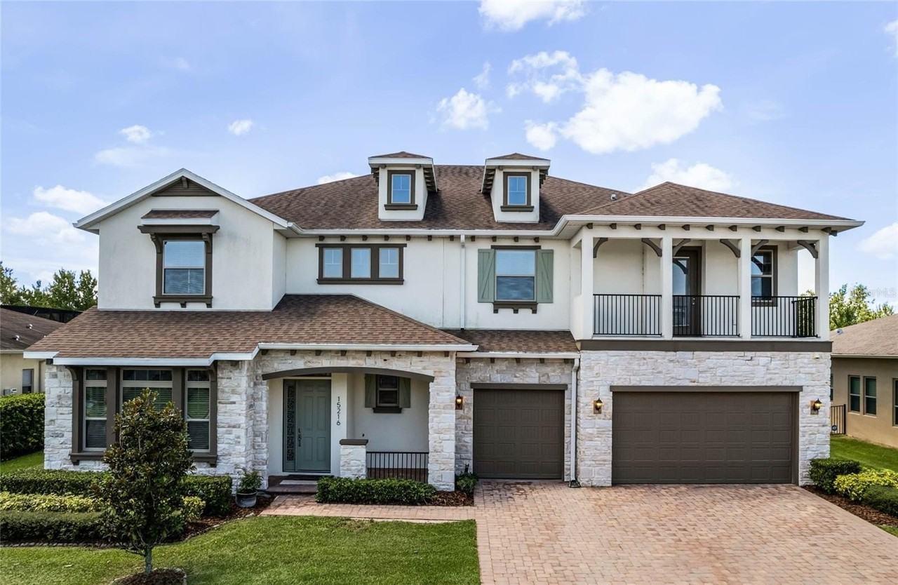 15216 Johns Lake Pointe Boulevard