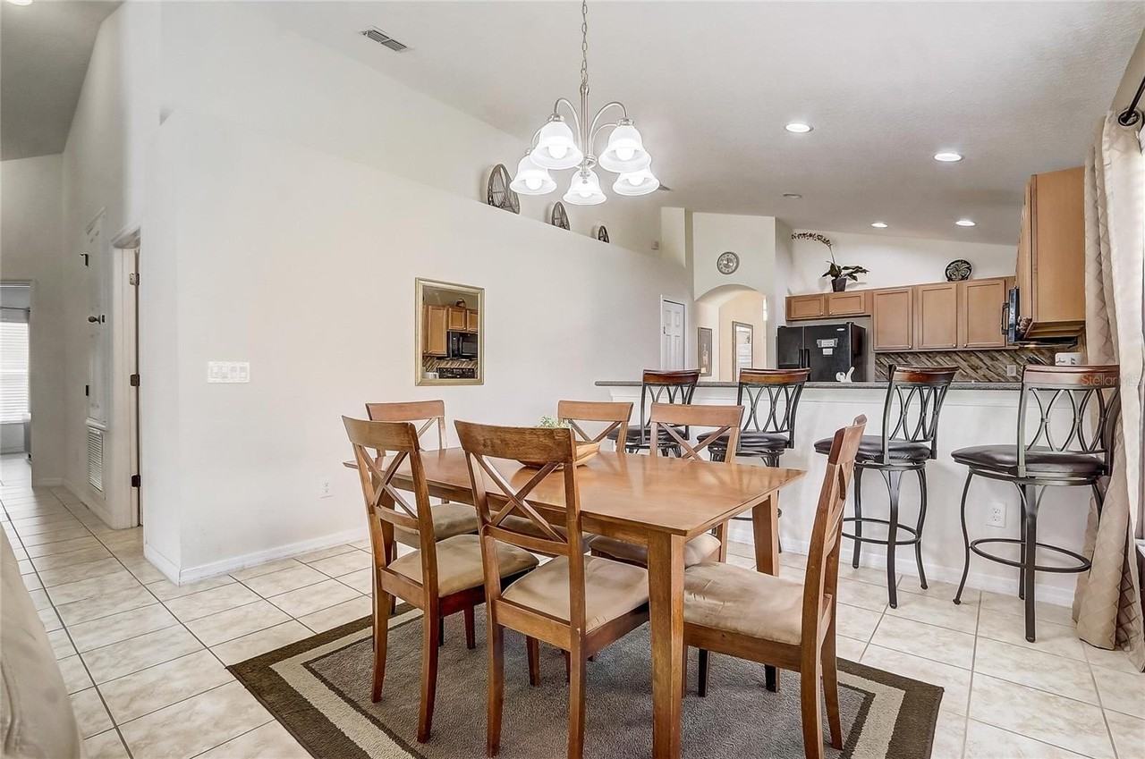 927 Orange Cosmos Blvd - Photo 7 of 42