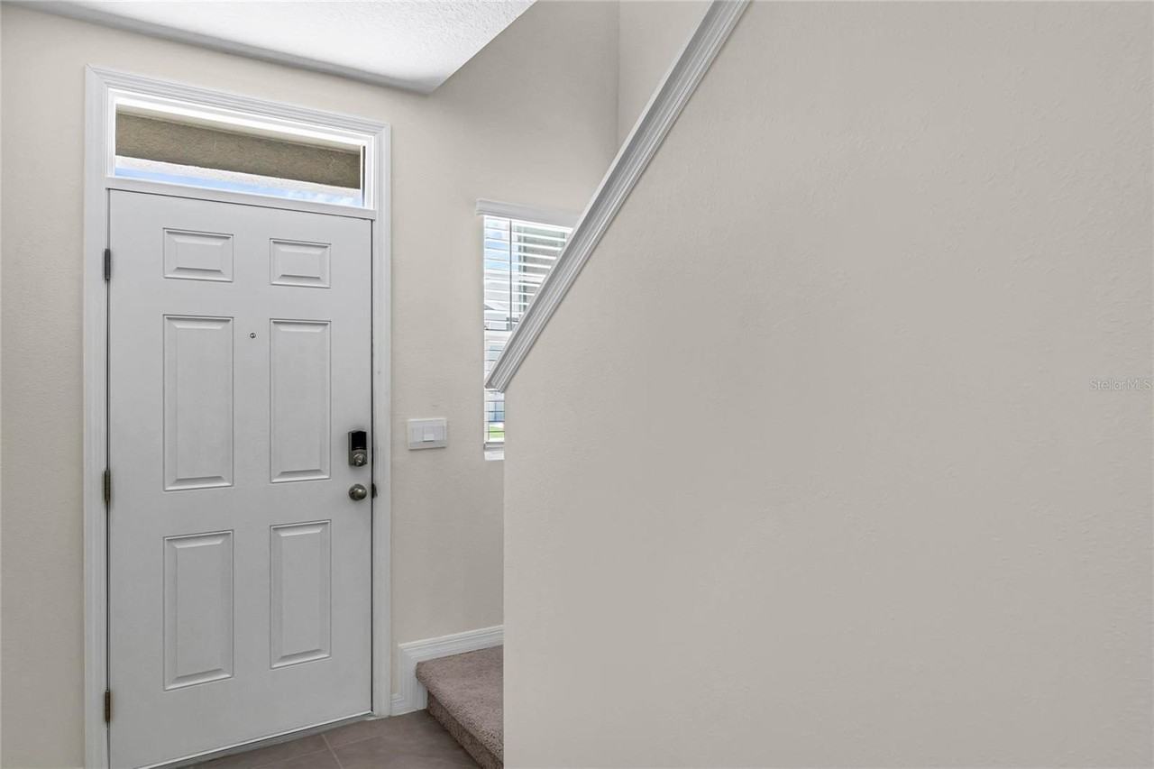 2340 Penguin Blvd - Photo 2 of 21