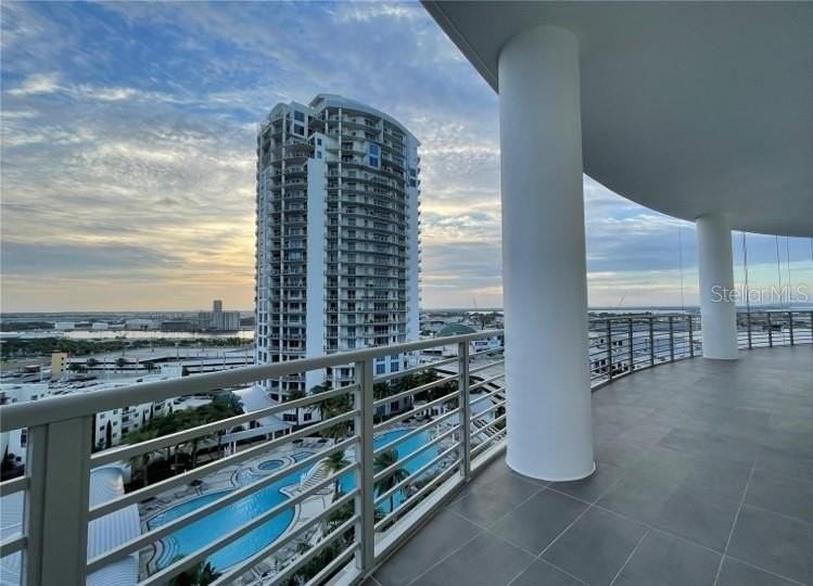 449 S 12th St #1401 - Photo 3 of 50