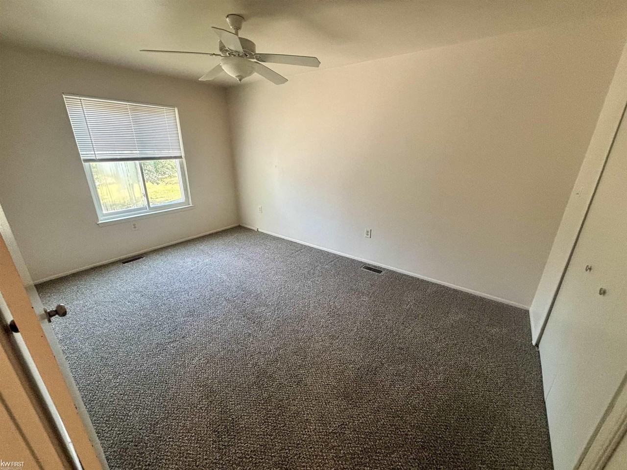 8317 Camelot Ct - Photo 5 of 5