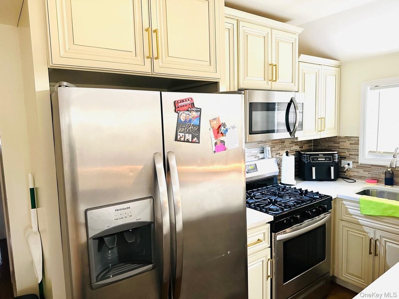 11432 168th St #2 - Photo 7 of 18