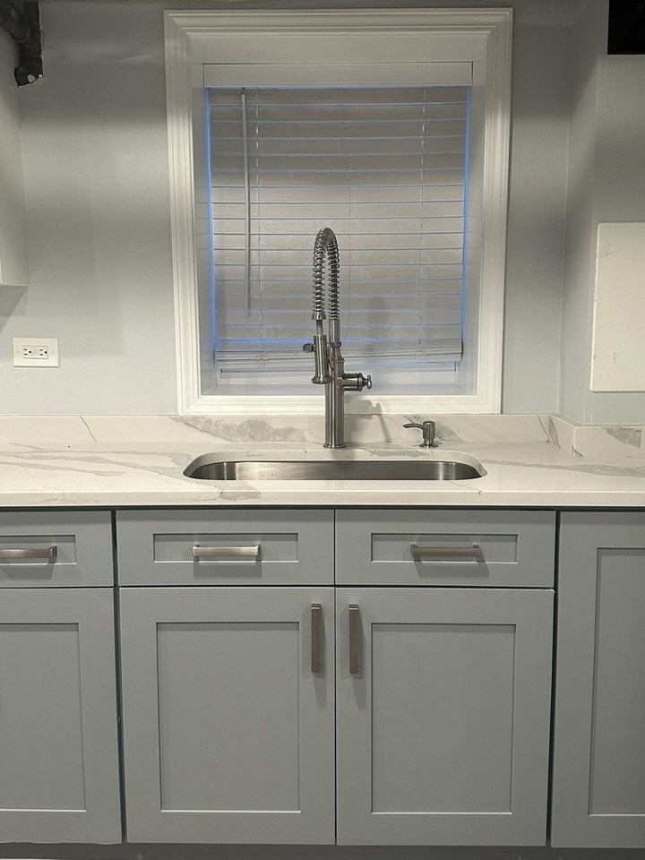 3016 S Throop St - Photo 7 of 13