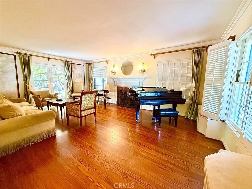 2510 Lorain Rd - Photo 2 of 17