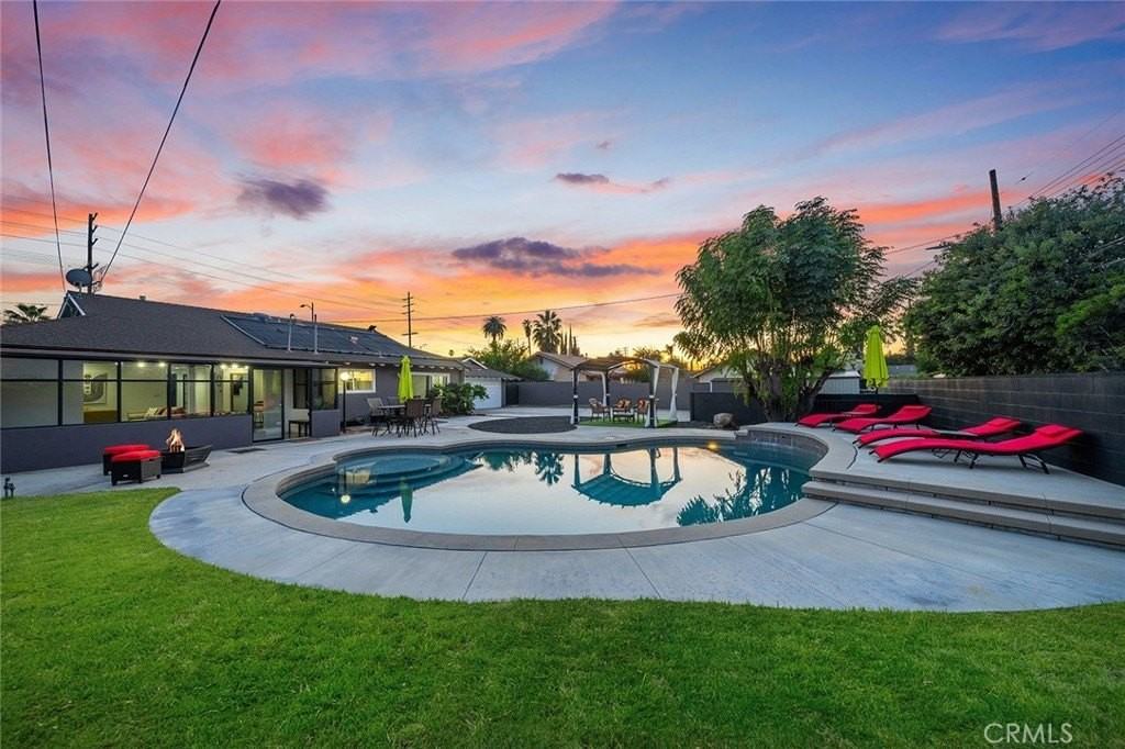 22349 Vanowen Street - Photo 2 of 15