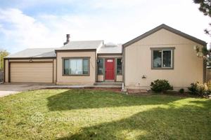 featured image of 11091 Albion Dr