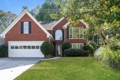 710 Suwanee Lakes Cir - Photo 1 of 1