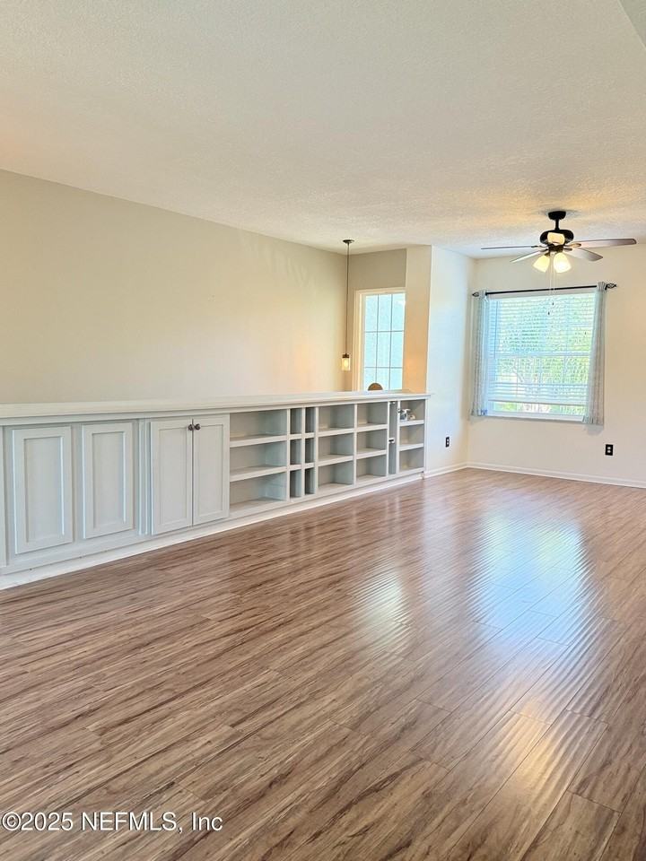 4025 Grande Vista Blvd Unit 23-102 #23-102 - Photo 3 of 11