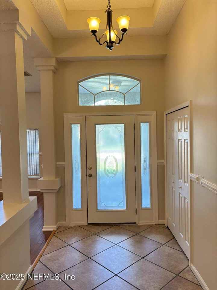 8984 Bridgecreek Dr - Photo 3 of 24