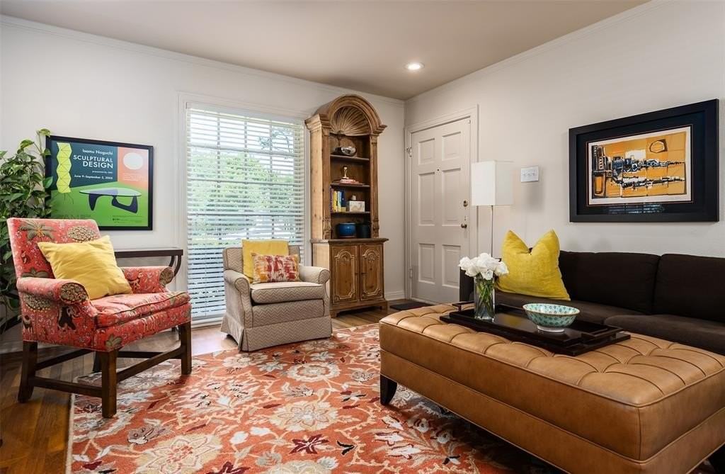 5122 W Amherst Ave - Photo 3 of 20