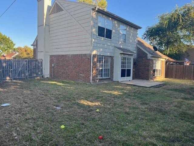 1021 Danforth Ct - Photo 3 of 24