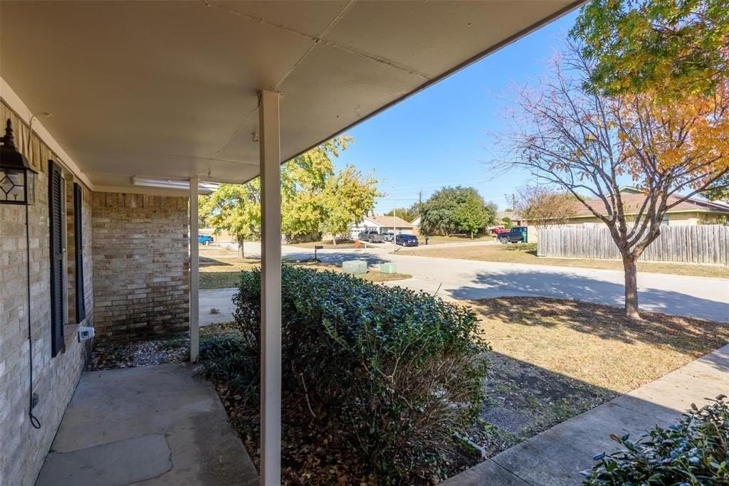 3609 Cooper Br E - Photo 3 of 23