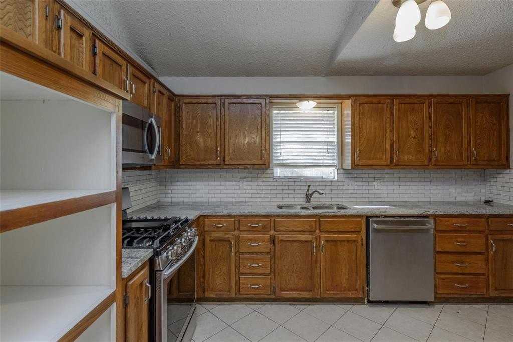 3609 Cooper Br E - Photo 6 of 23