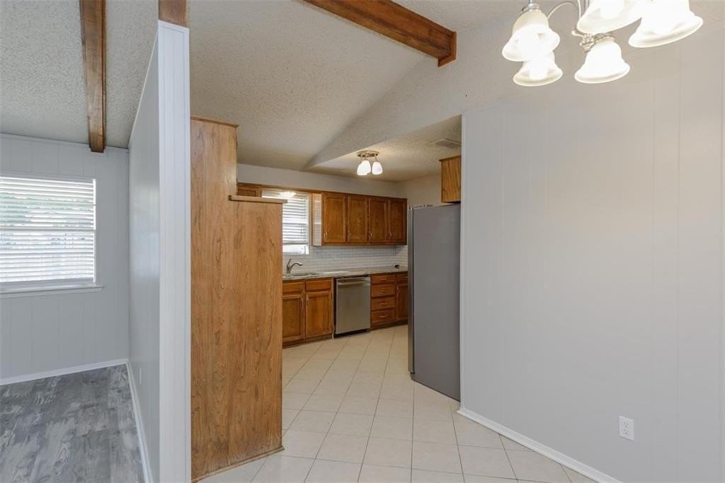 3609 Cooper Br E - Photo 7 of 23