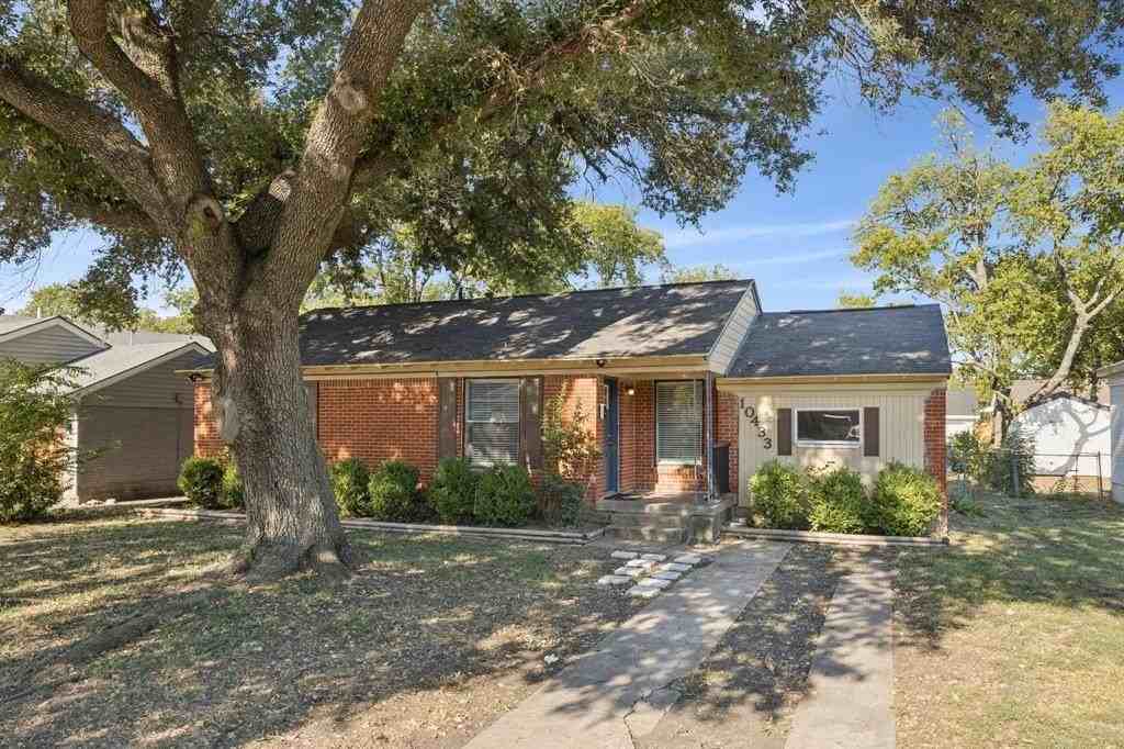 10433 Cayuga Drive - Photo 2 of 25