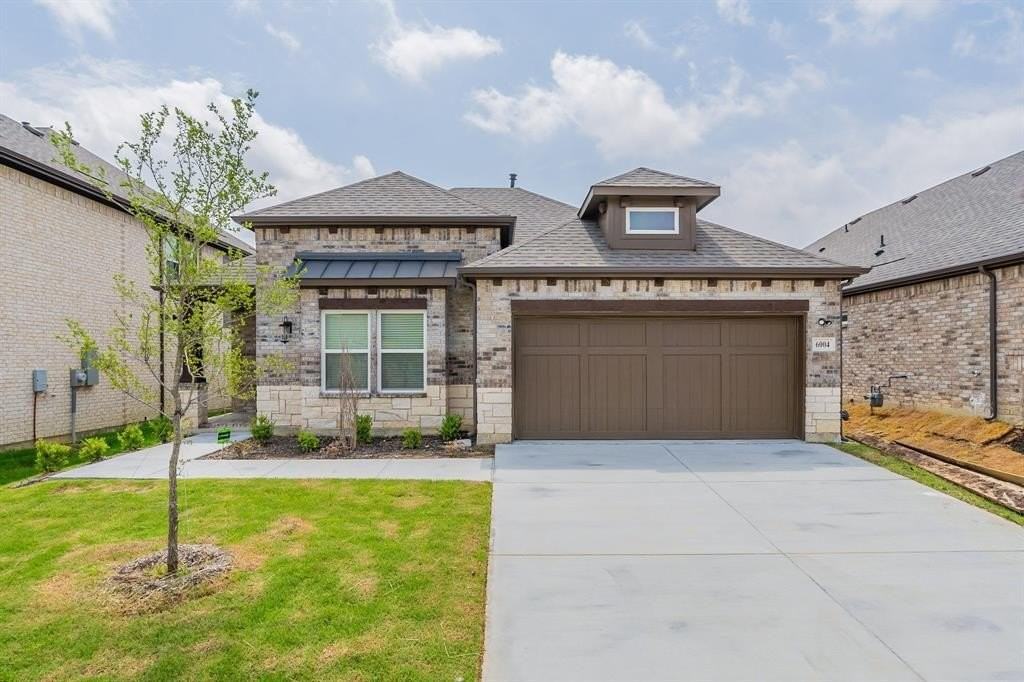 6004 Mustang Creek Ln