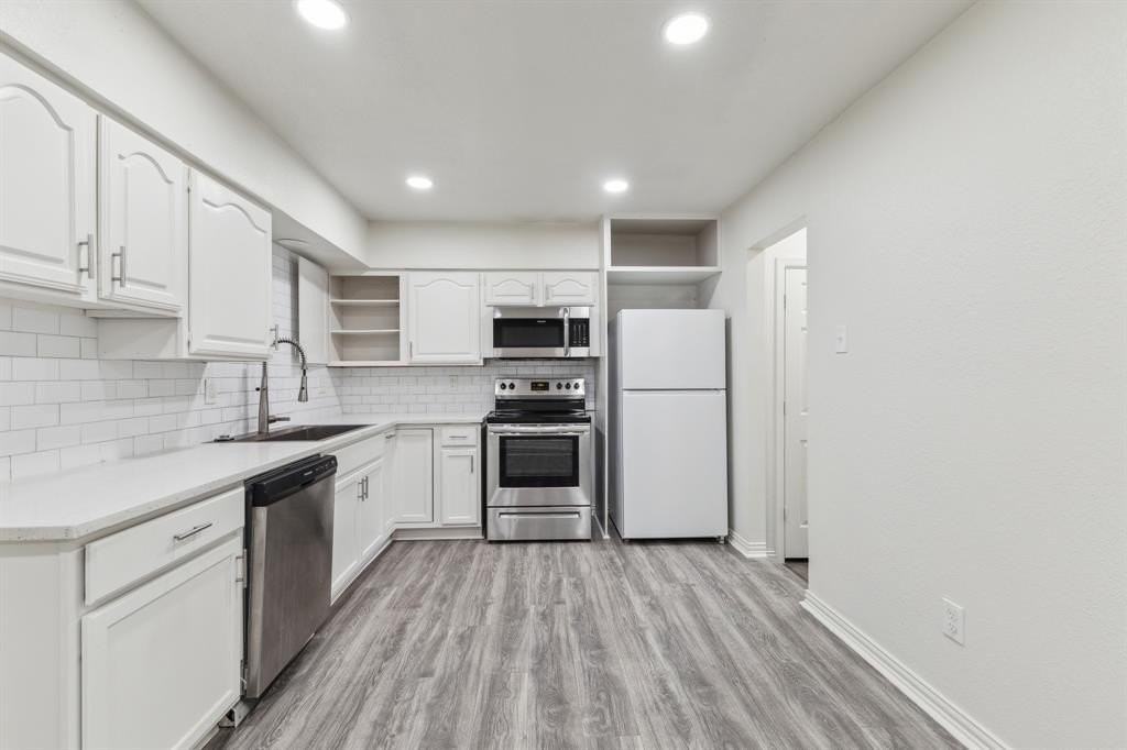 3527 Palm Dr - Photo 4 of 15