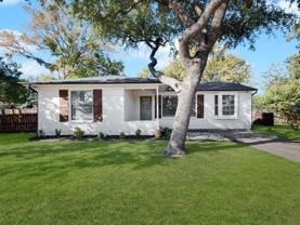 203 Joe White St - Photo 1 of 1