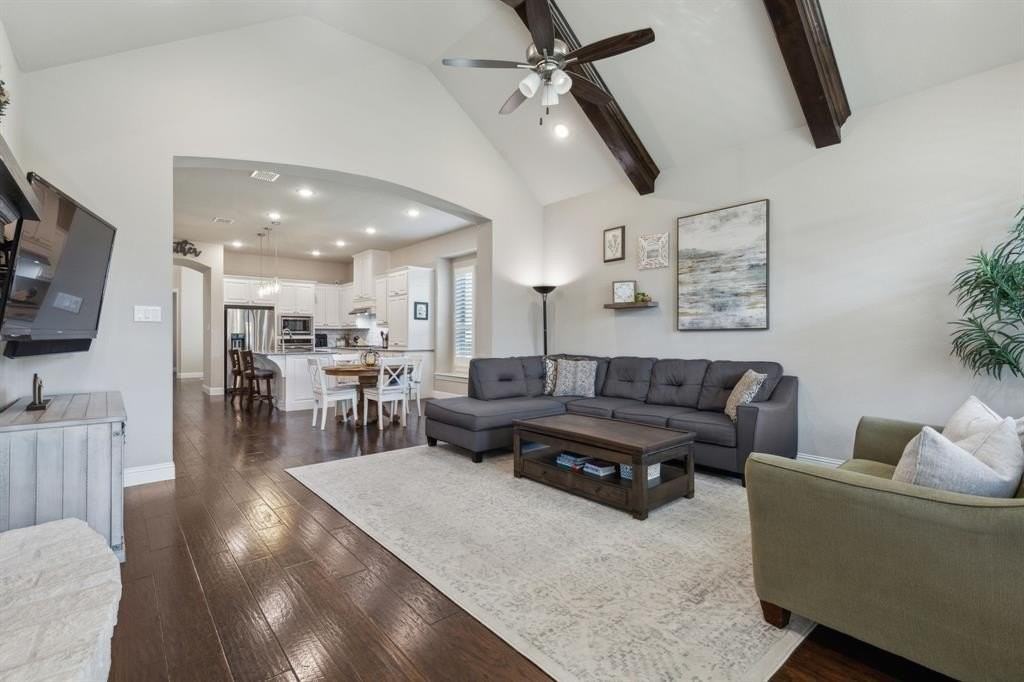 13770 Diamond Grove Ln - Photo 7 of 24