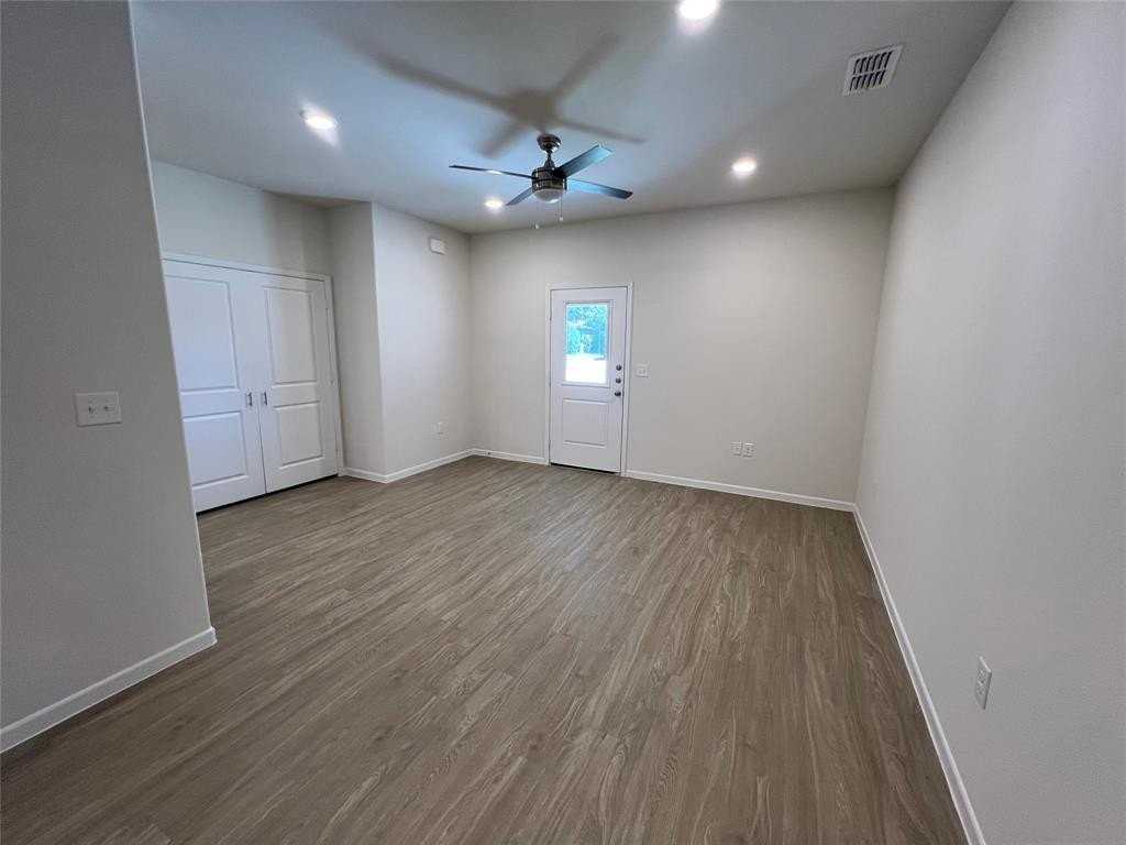 Viking #000 - Photo 6 of 11