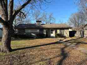 308 Bellevue Dr - Photo 1 of 1