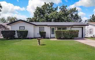 541 Nw Lorna St - Photo 1 of 1