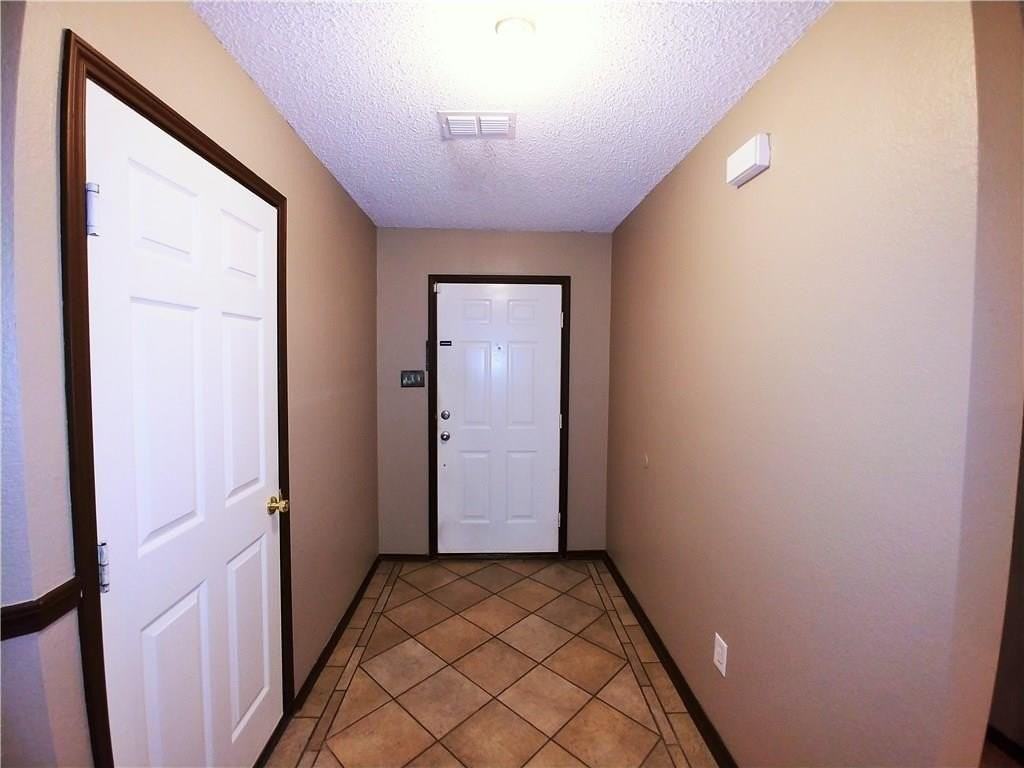 1436 Brandywine Ln - Photo 5 of 36