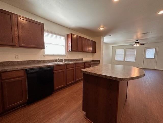 433 Emerald Creek Dr - Photo 6 of 17