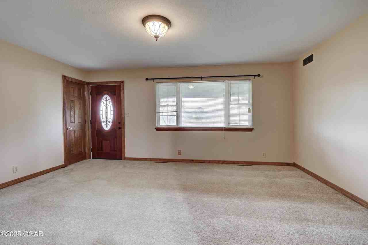 5338 West Junge Boulevard - Photo 2 of 18